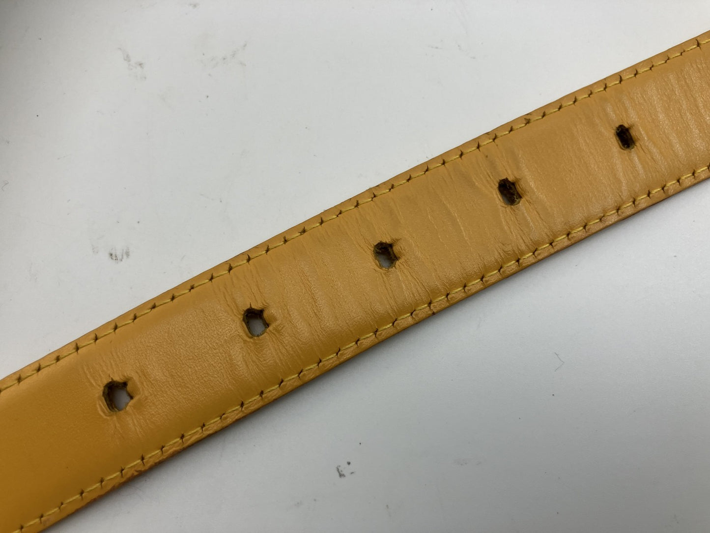 LOUIS VUITTON Santure Classic Belt R10051 CT1905 Total length 85cm Yellow