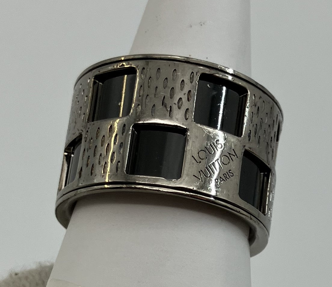 Louis Vuitton M64241 Bague Damier Perforﾃｩ Ring Size L (JP 21) (EU 61) (US 10) - Silver & Black -