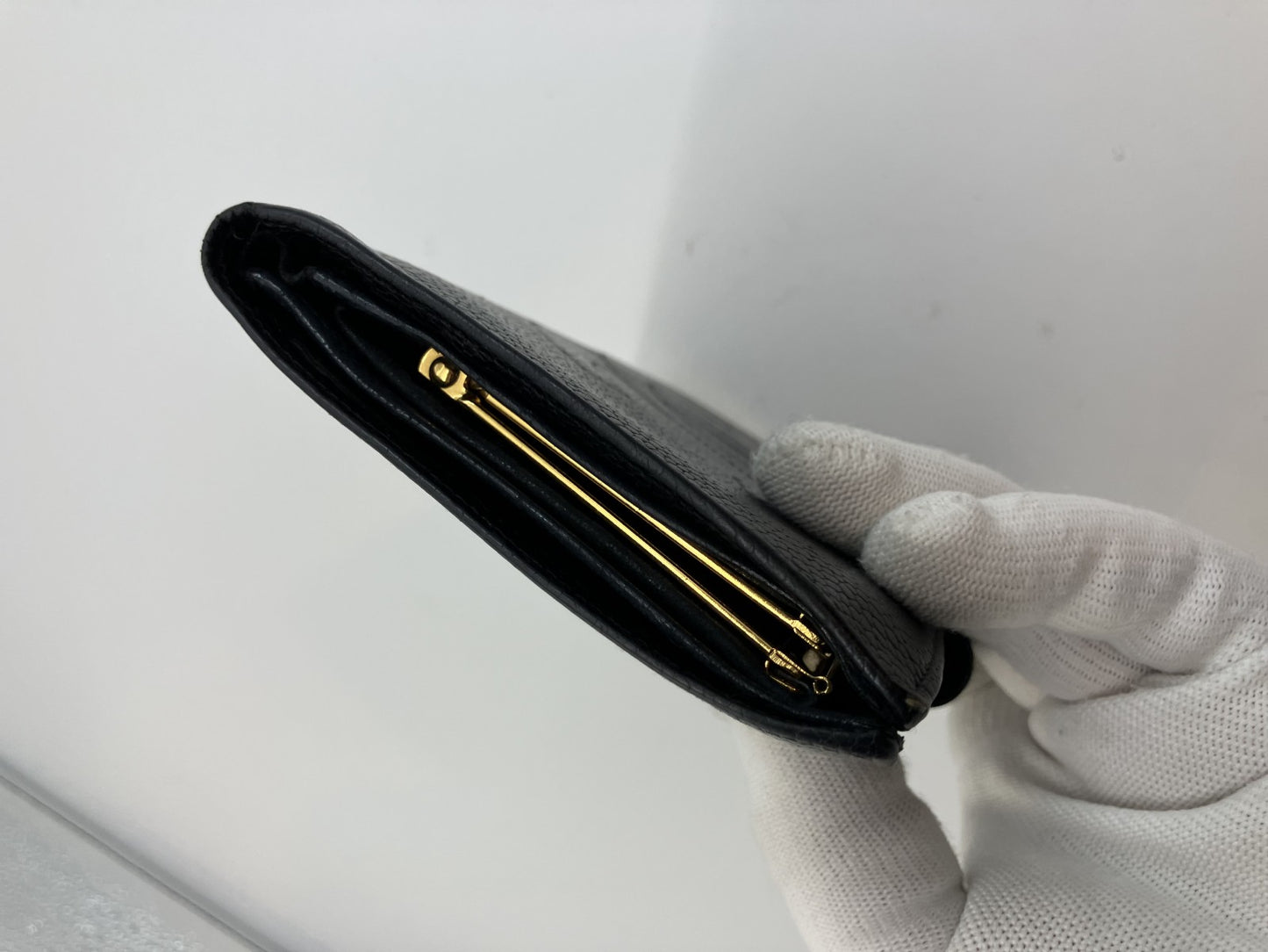 Chanel Caviar Skin Purse COCO Mark Black No. 4 4456605 Seal Included