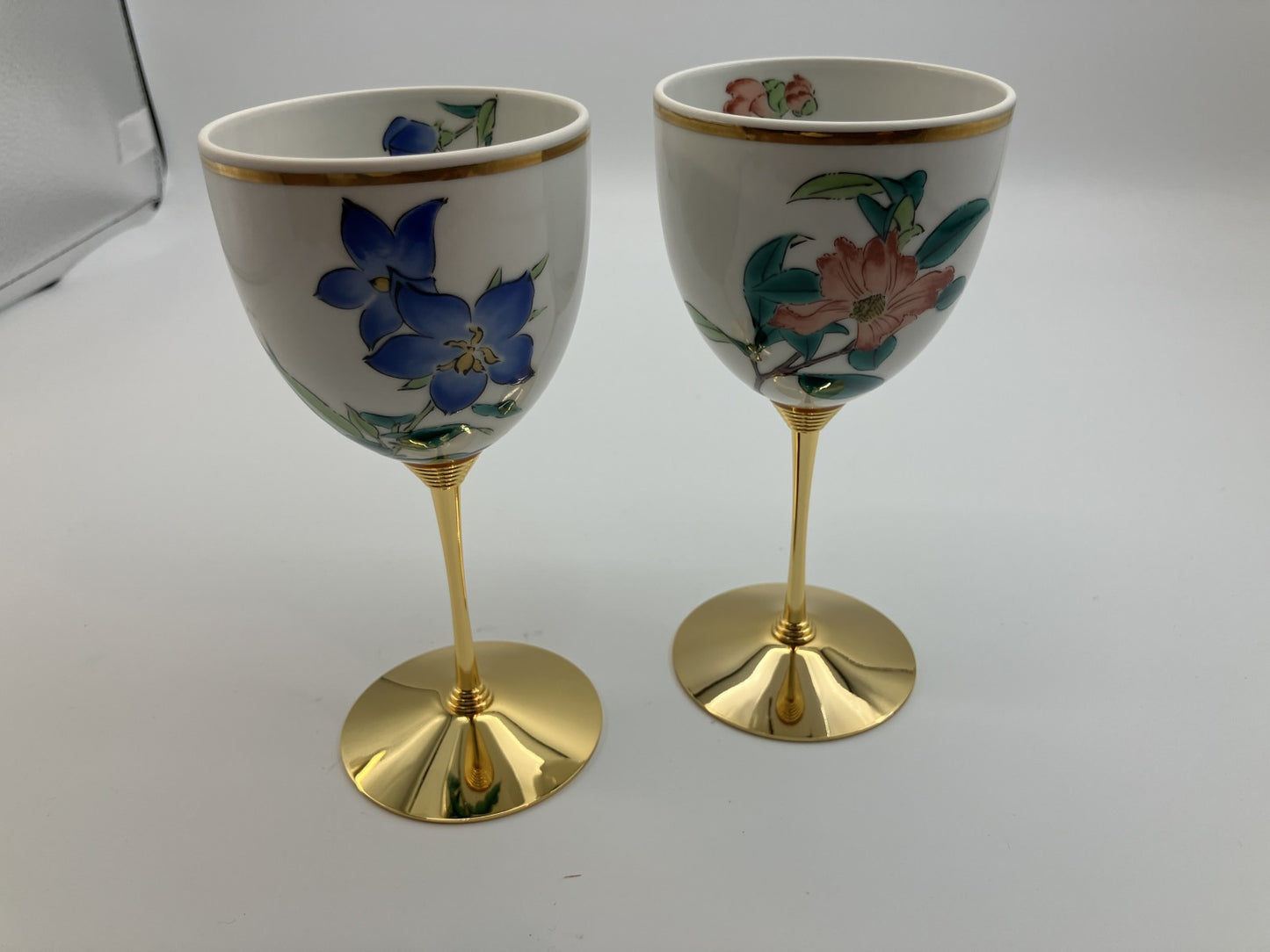 Kutani Ware KUTANI Wine Glasses - Set of 2 - Height: 15 cm, Width: 7 cm -