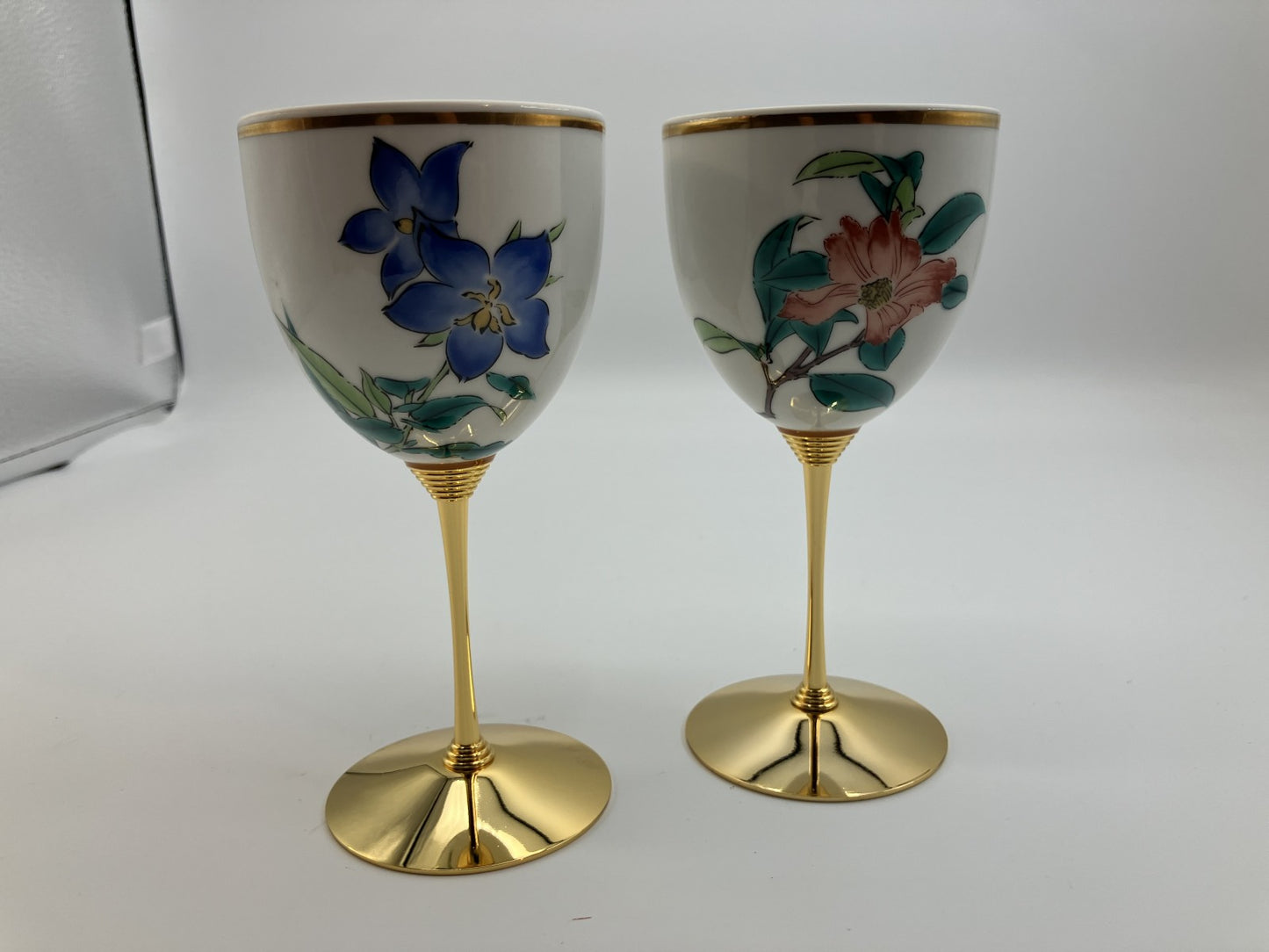 Kutani Ware KUTANI Wine Glasses - Set of 2 - Height: 15 cm, Width: 7 cm -