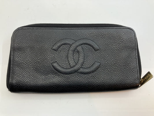 Chanel Caviar Skin Purse Zip Seal (No. 8) Black 20x10cm