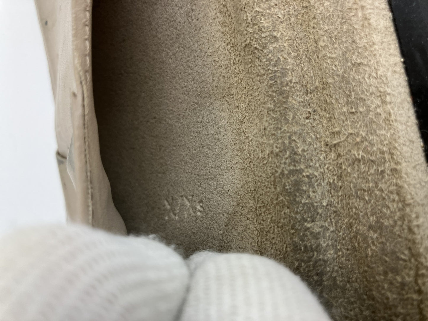 Louis Vuitton Mahina iPhone X/XS Folio Case Beige M68886 Leather Made in Spain