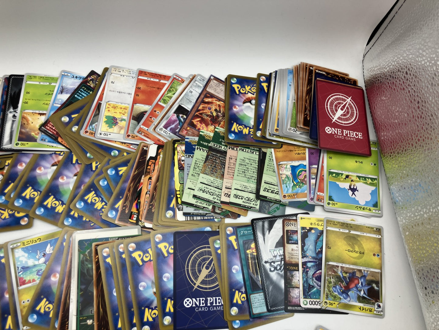 Pokemon Cards game, One Piece Cards game, Yu-Gi-Oh! Cards game, Digimon Cards game, Weiss Schwarz game, Trading Card game Bulk Lot EWidth: 21.5 cm Eg