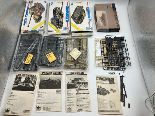 FUJIMI (1 item) & ESCI (3 Unopened Items) 1/72 King Tiger and Other Retro Plastic Model Set -