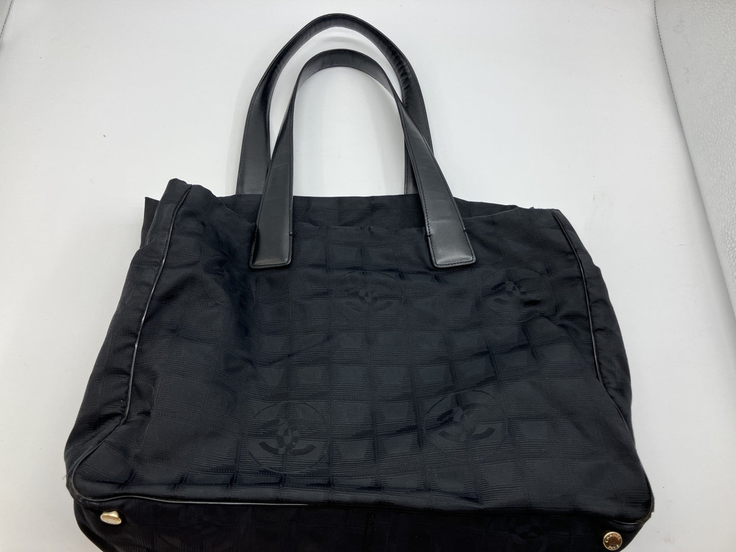 CHANEL New Travel Line Nylon Tote Bag Black Gold Hardware Serial Seal 9497289