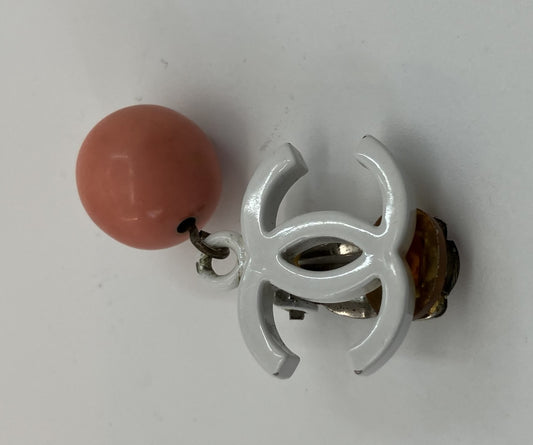 シャネル 04 C イヤリング ホワイト＆ピンク ココ片方のみ送料無料