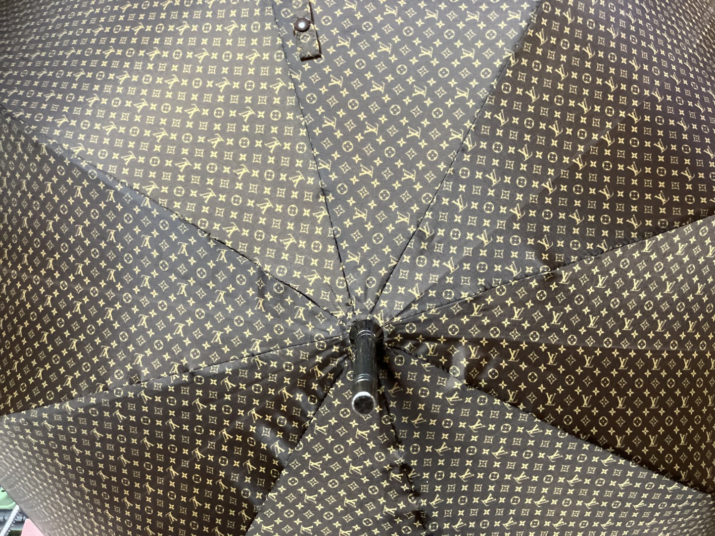 LOUIS VUITTON Monogram Umbrella Brown