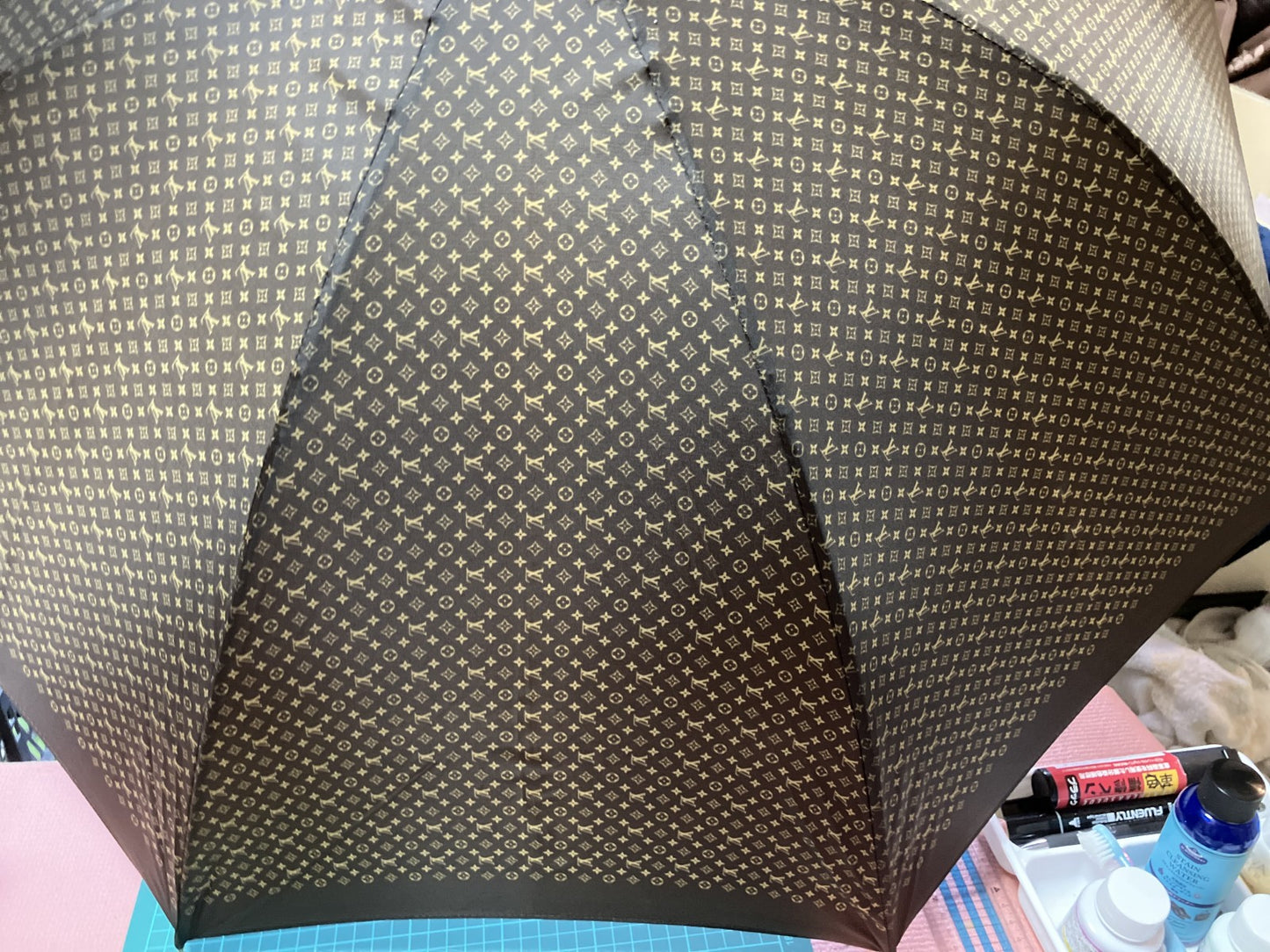 LOUIS VUITTON Monogram Umbrella Brown
