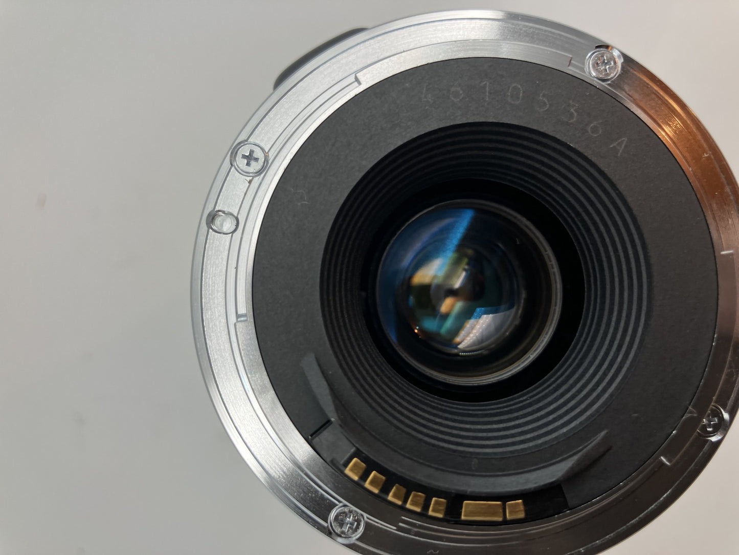 Canon EF 28-105mm F3.5-4.5 USM Zoom Lens - Full Frame Compatible - Includes Skylight Filter -