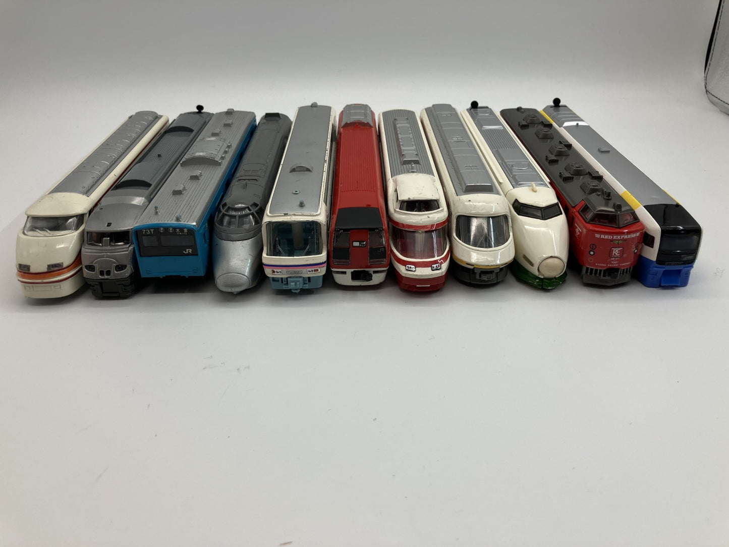 Yonezawa Bandai Plarail Express Train Collection - Bulk - 11-Car Set - Used - N Gauge Model Train Set -