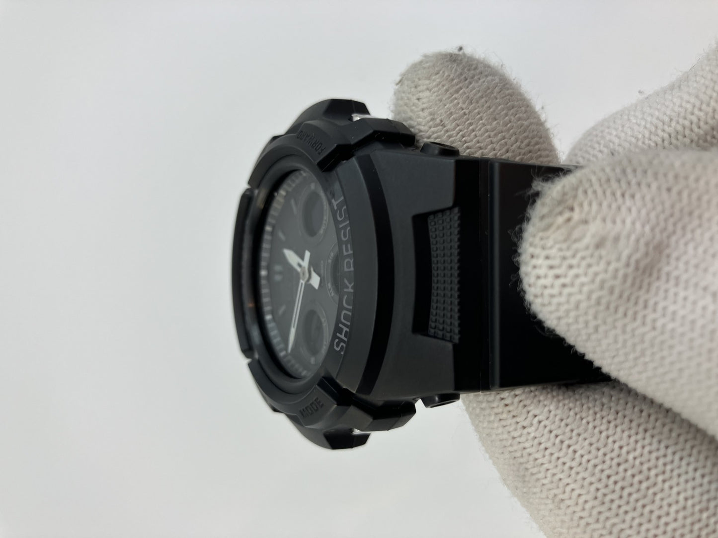 CASIO G-SHOCK AWG-M100B Multiband 6 Tough Solar Powered Radio Solar Powered Watch Black Box, manual, and unsigned guarantee included