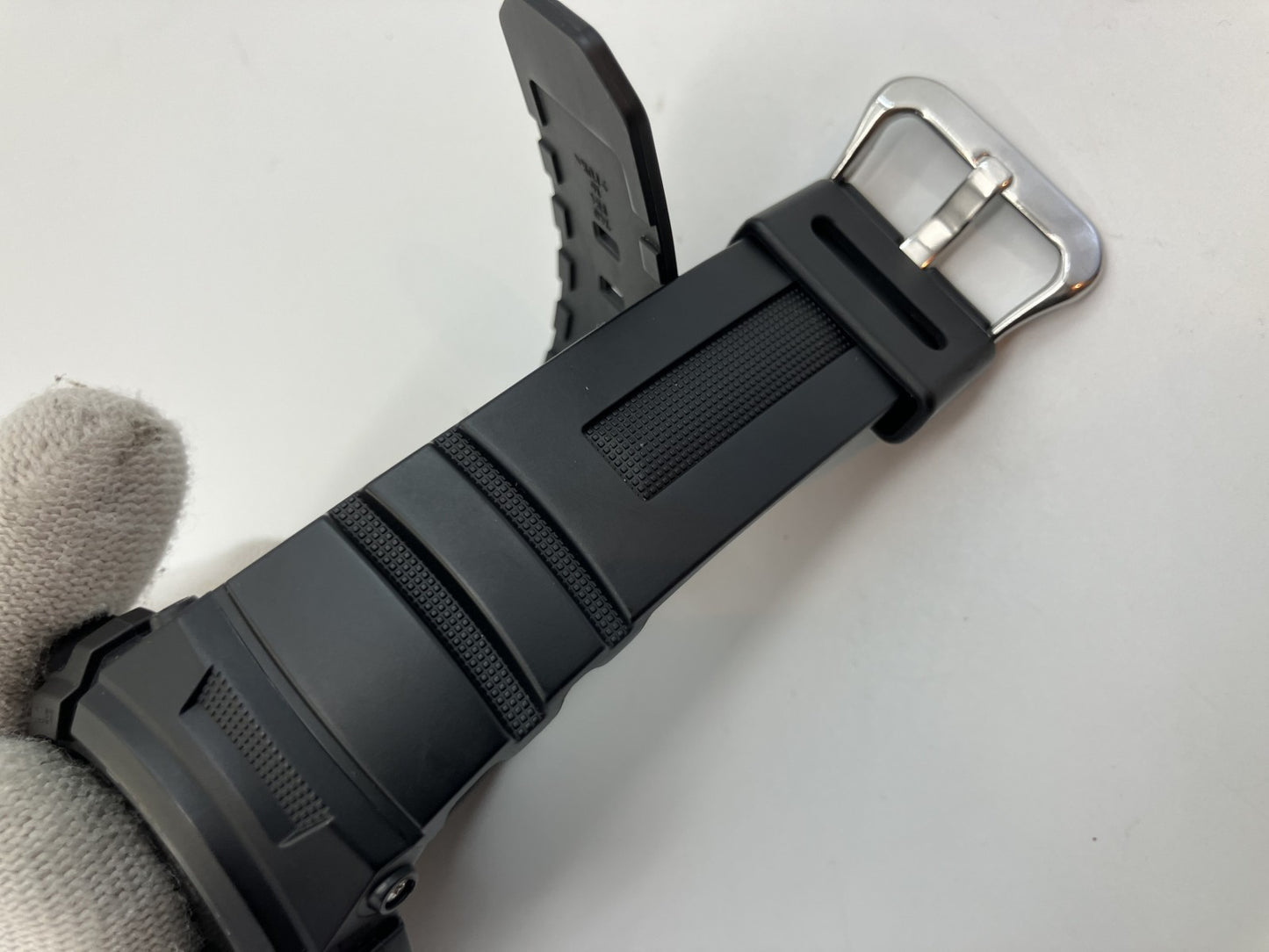 CASIO G-SHOCK AWG-M100B Multiband 6 Tough Solar Powered Radio Solar Powered Watch Black Box, manual, and unsigned guarantee included