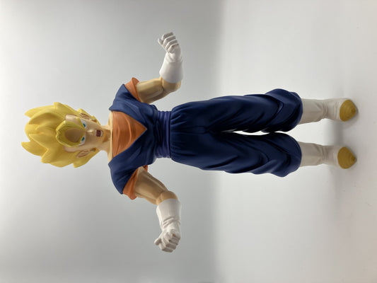 Dragon Ball Vegito Figure 窶・Goku (Kakarot) & Vegeta 窶・Height: 32 cm (12.60 inch) 窶・Hard Studio Animation BP.2004 窶・