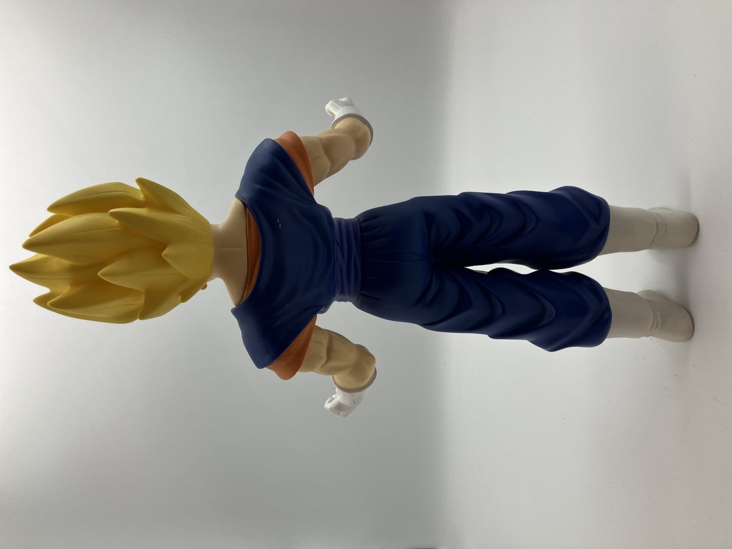 Dragon Ball Vegito Figure 窶・Goku (Kakarot) & Vegeta 窶・Height: 32 cm (12.60 inch) 窶・Hard Studio Animation BP.2004 窶・