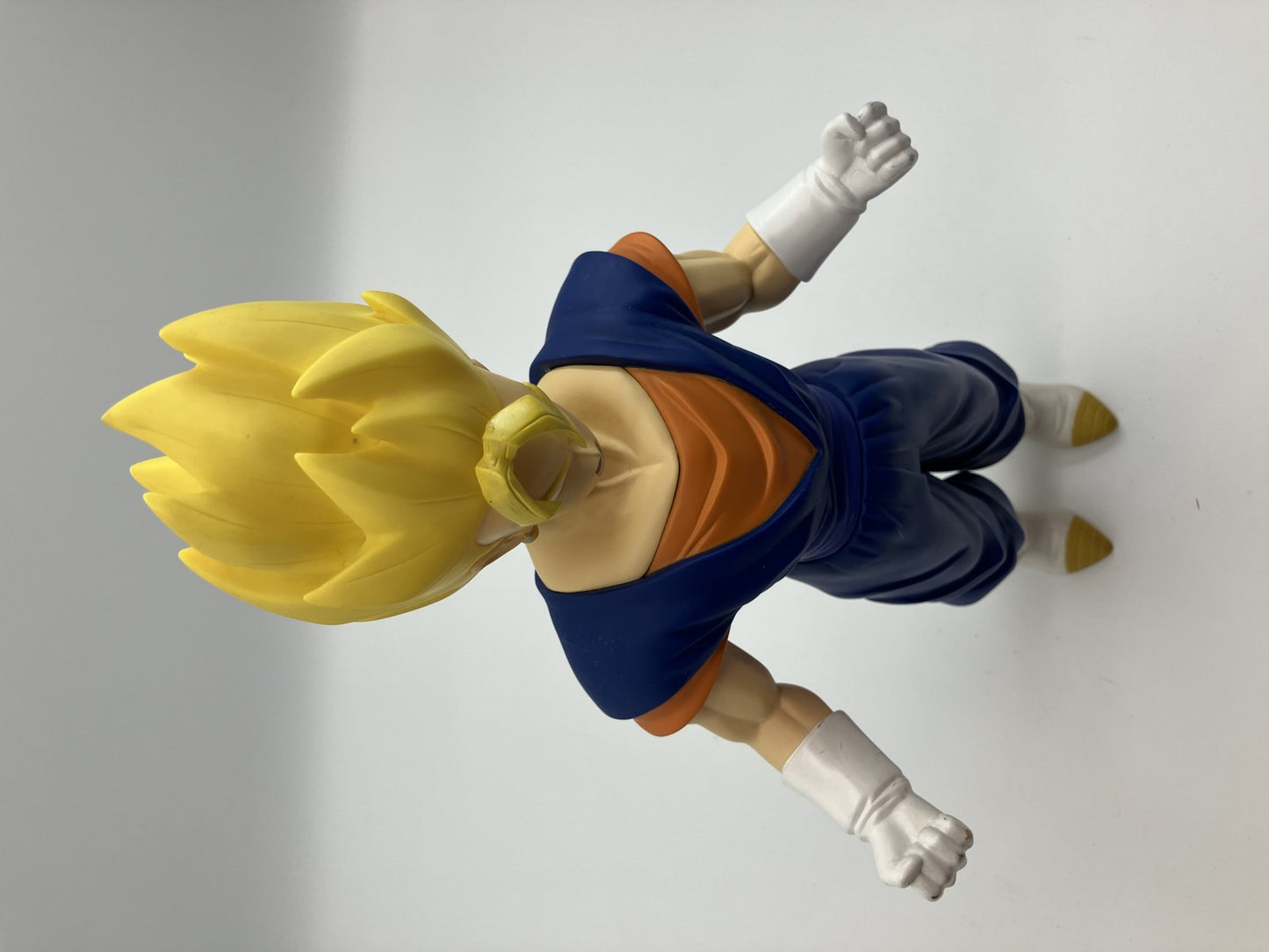 Dragon Ball Vegito Figure 窶・Goku (Kakarot) & Vegeta 窶・Height: 32 cm (12.60 inch) 窶・Hard Studio Animation BP.2004 窶・