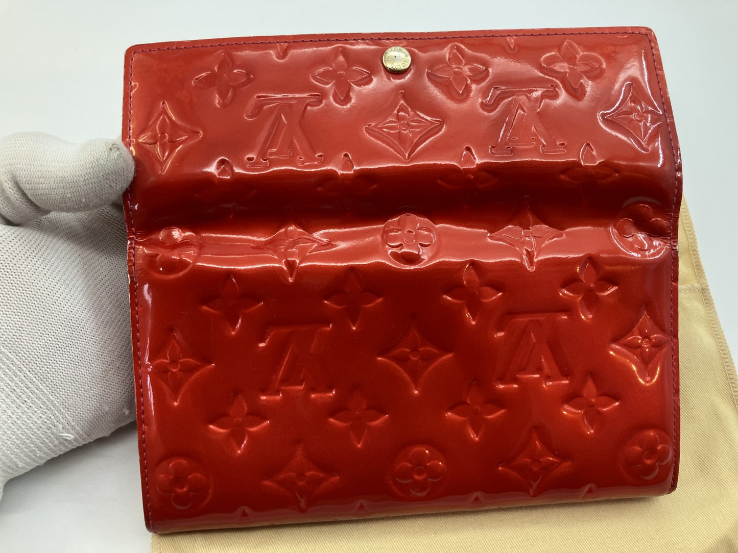 LOUIS VUITTON Vernis Bifold Wallet M93634 TH3098 W19xH3.9" Box and storage bag included