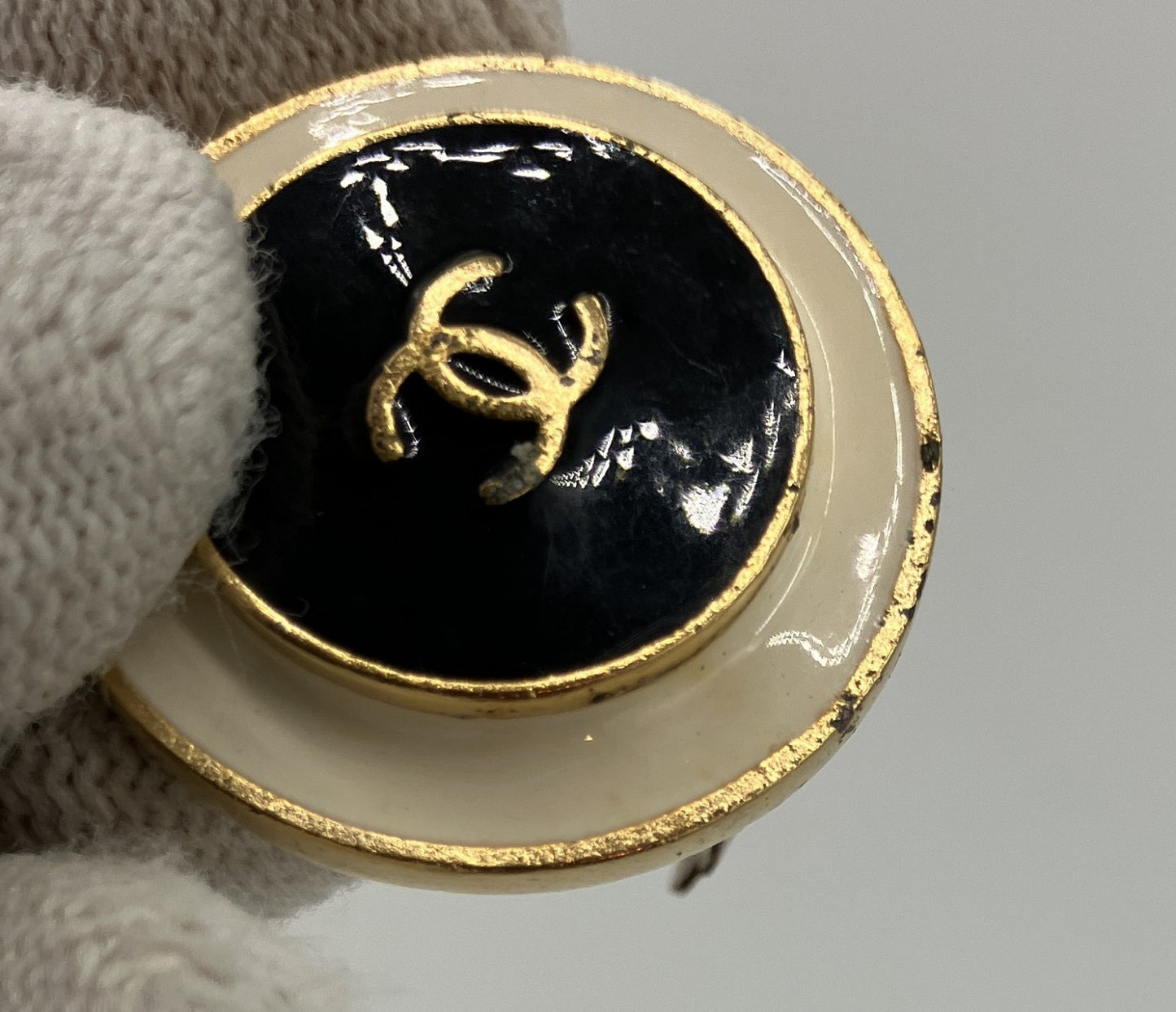 CHANEL Coco Mark Clip-On Earring 96A Black Ivory Gold 27mm Vintage Single