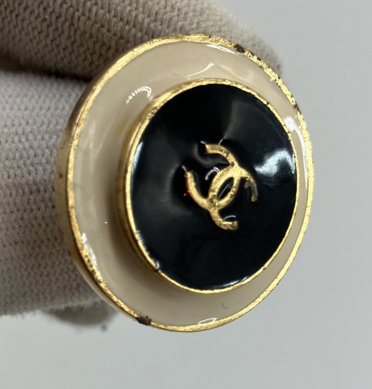CHANEL Coco Mark Clip-On Earring 96A Black Ivory Gold 27mm Vintage Single