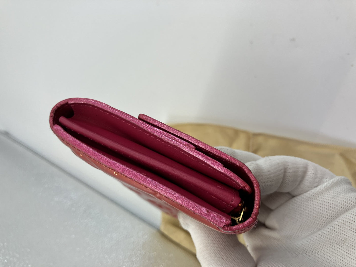 LOUIS VUITTON Vernis Bifold Wallet M93634 TH3098 W19xH3.9" Box and storage bag included