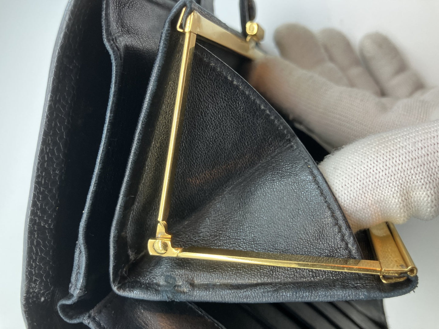 Chanel Wallet Black Caviar Skin with Box and Guarantee Card