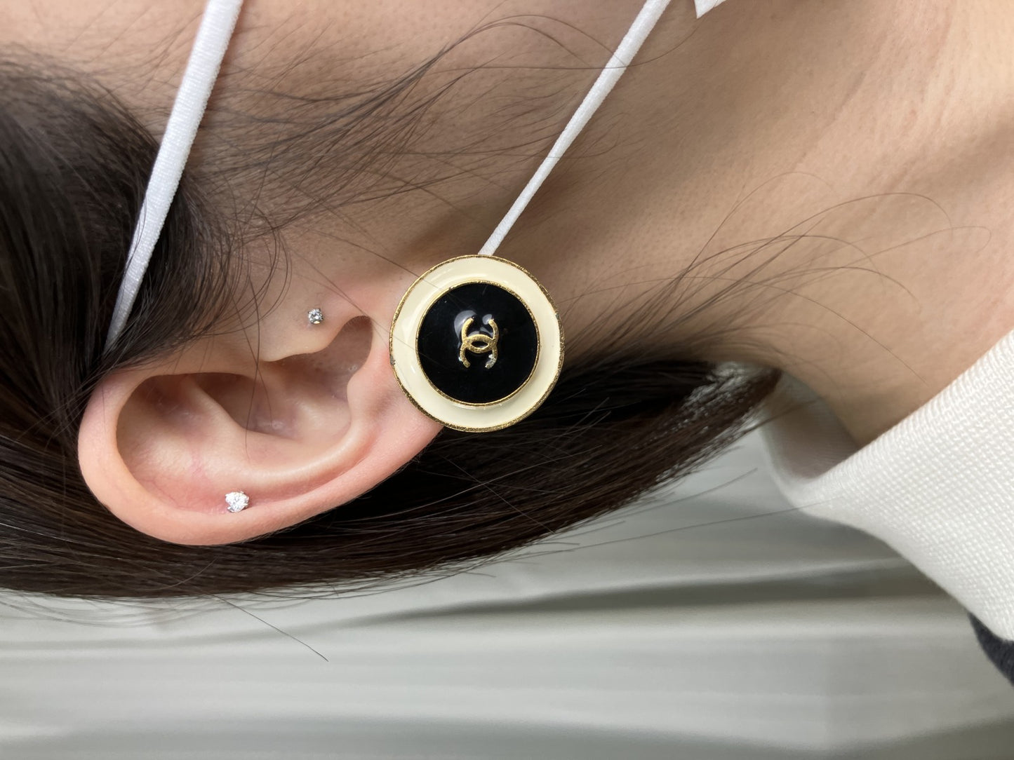 CHANEL Coco Mark Clip-On Earring 96A Black Ivory Gold 27mm Vintage Single