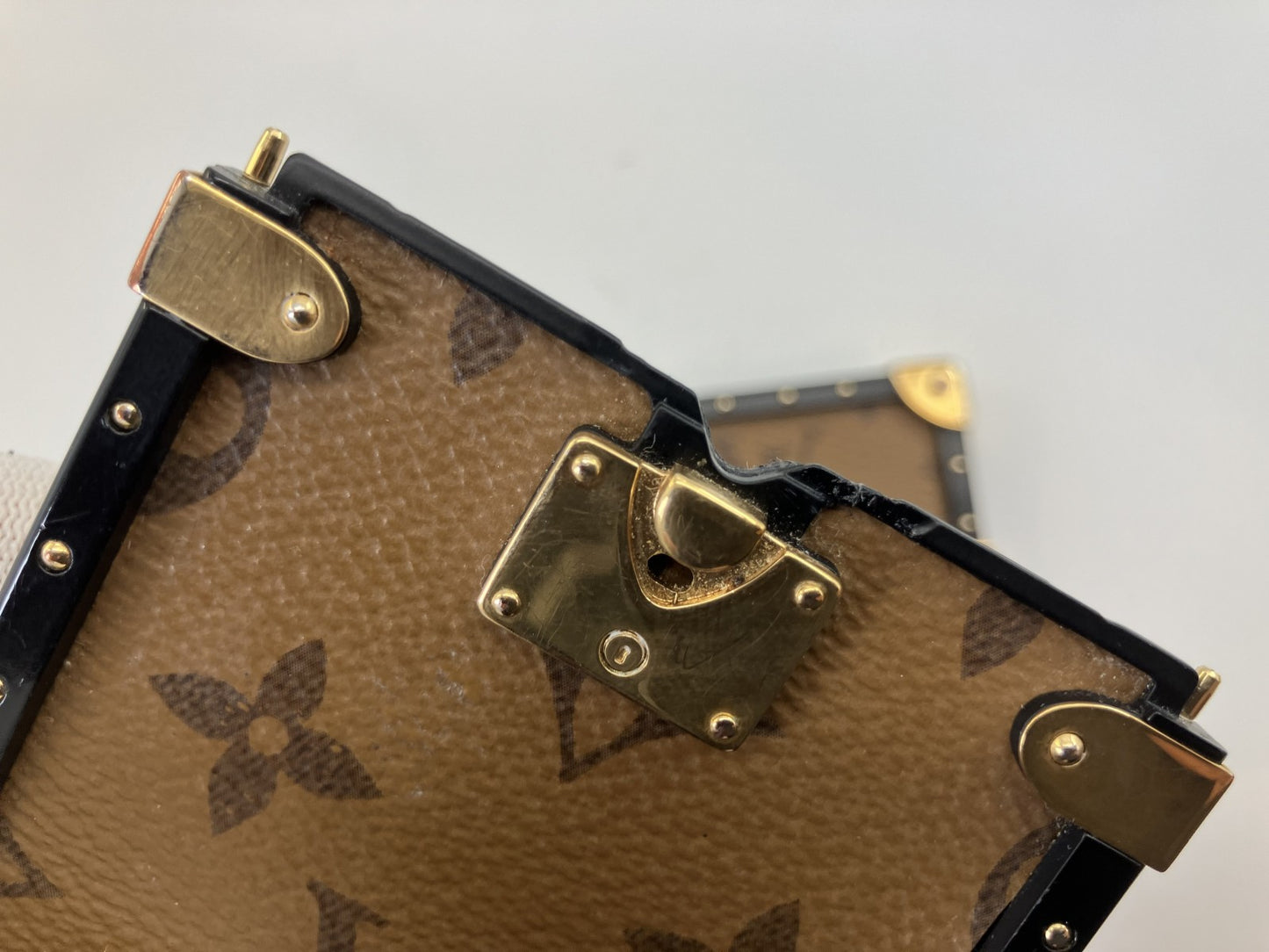 Louis Vuitton Monogram Reverse Eye Trunk iPhoneX XS M62619 BC4148 Smartphone Case Brown PVC