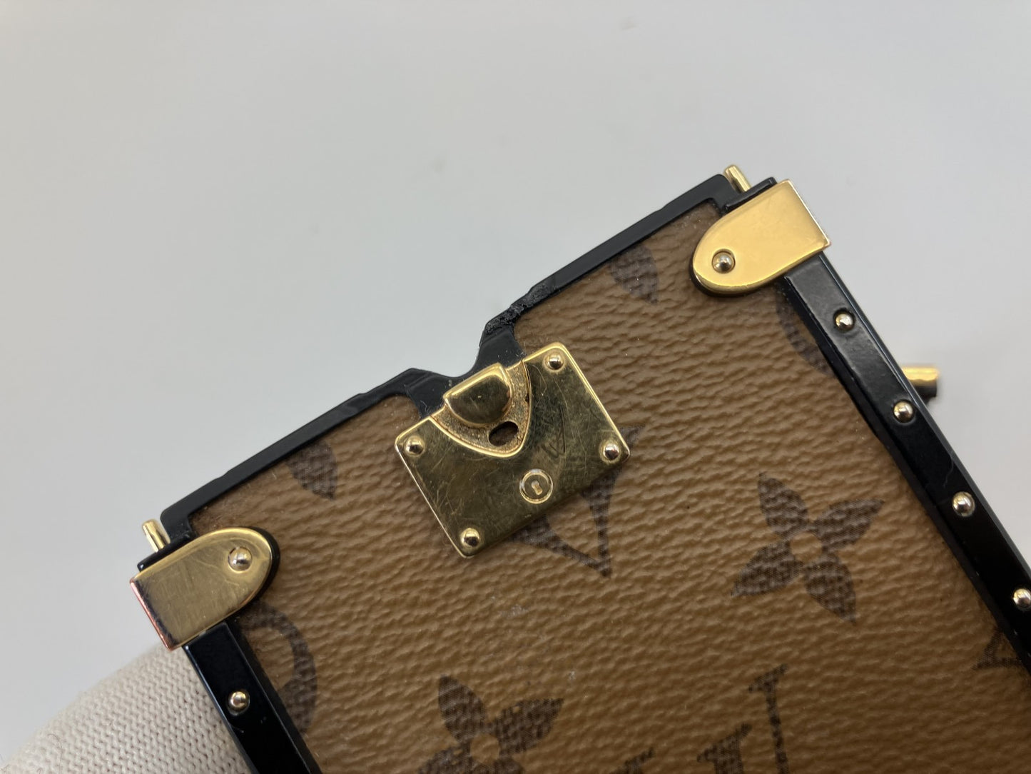 Louis Vuitton Monogram Reverse Eye Trunk iPhoneX XS M62619 BC4148 Smartphone Case Brown PVC
