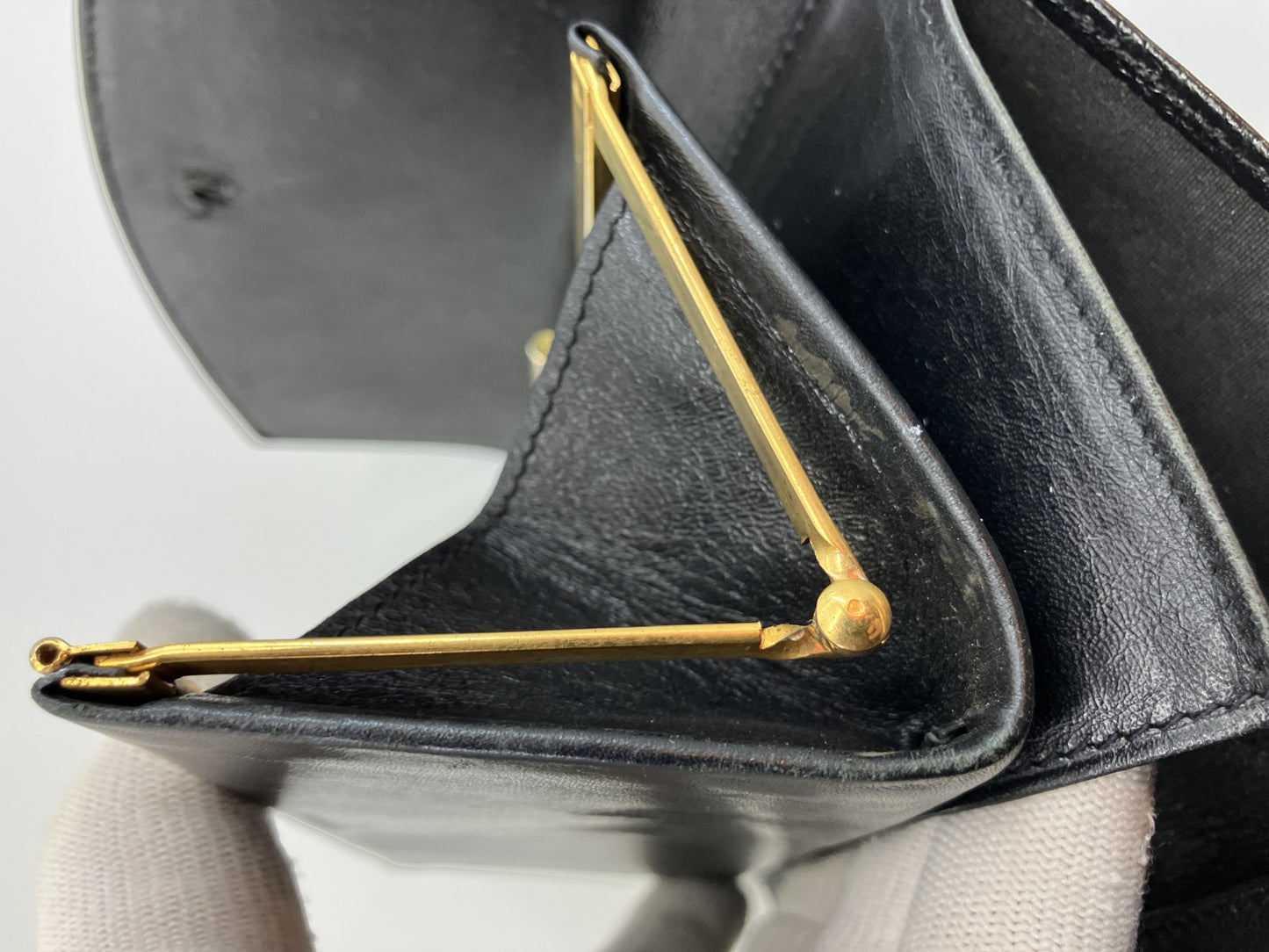 CHANEL Coco Mark Long Wallet Black Caviar Leather 18.5×10.5cm w/ Card – Snap Missing