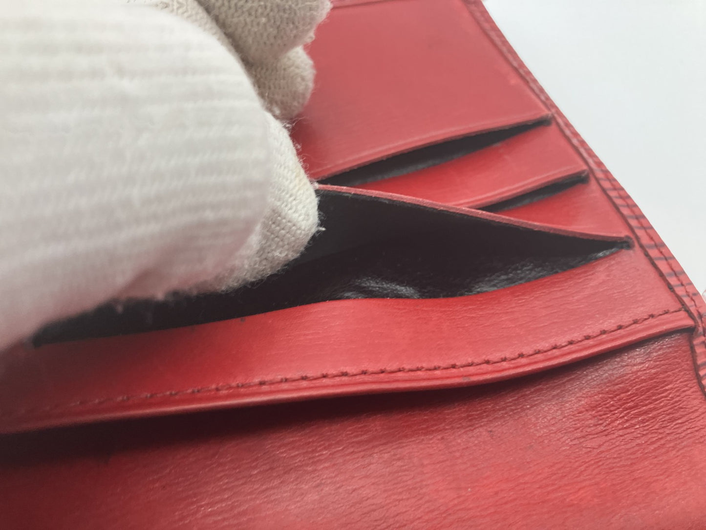 Louis Vuitton Epi Long Wallet Portefeuille Tresor International Castilian Red M63387
