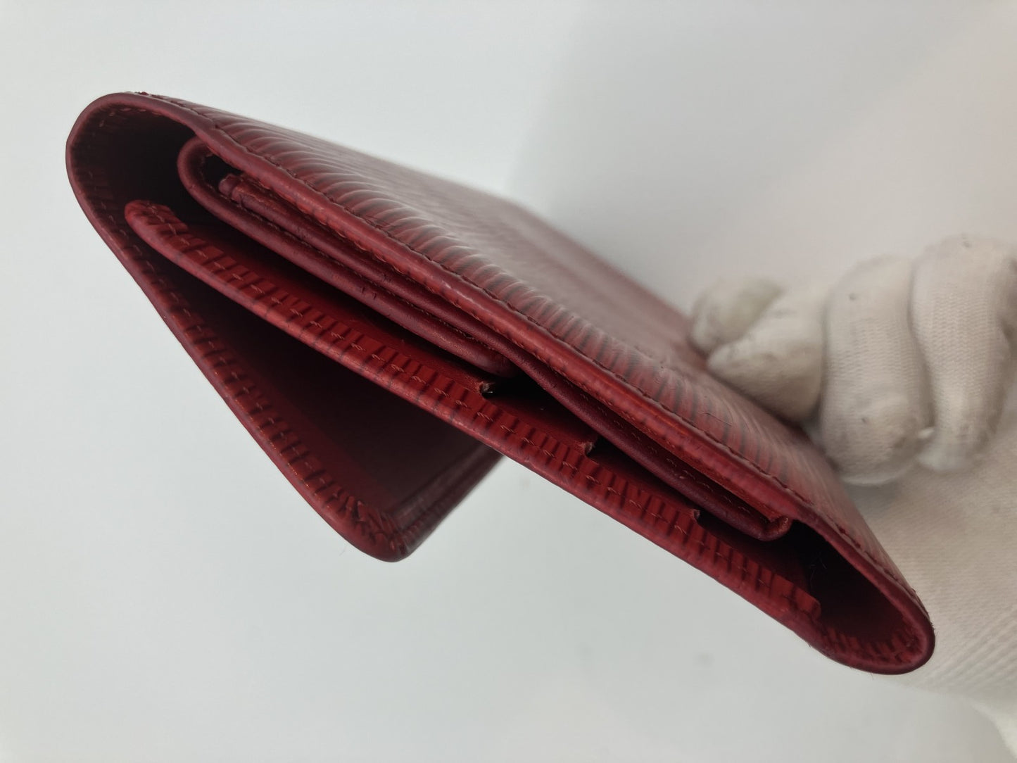 Louis Vuitton Epi Long Wallet Portefeuille Tresor International Castilian Red M63387