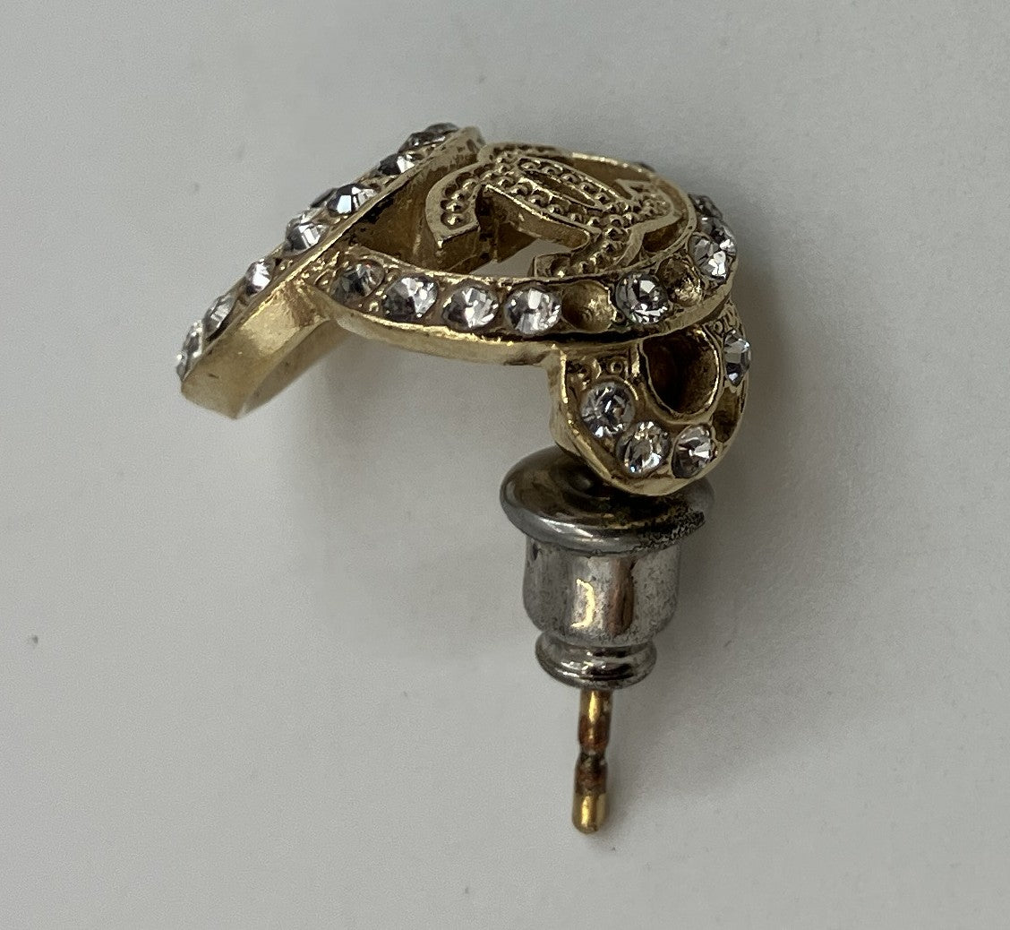 CHANEL 15B CC Logo Rhinestone Stud Earring Single Gold Tone Crystal 1.5cm