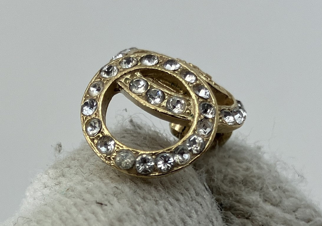 CHANEL 15B CC Logo Rhinestone Stud Earring Single Gold Tone Crystal 1.5cm