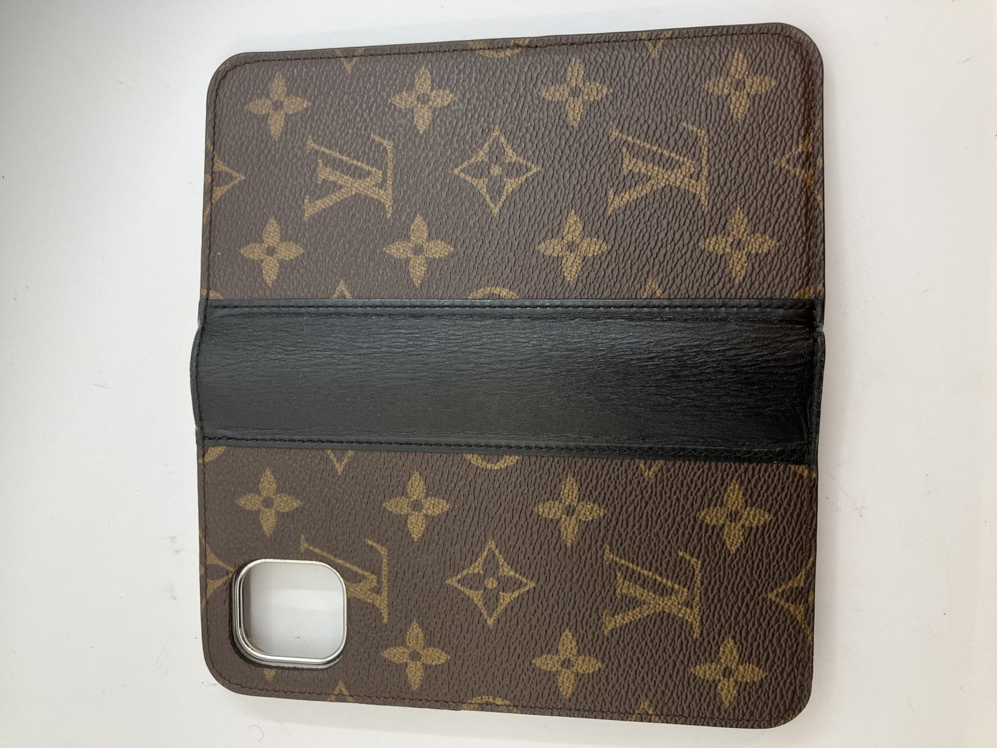 LOUIS VUITTON Monogram Folio iPhone 11 Case Free Shipping 