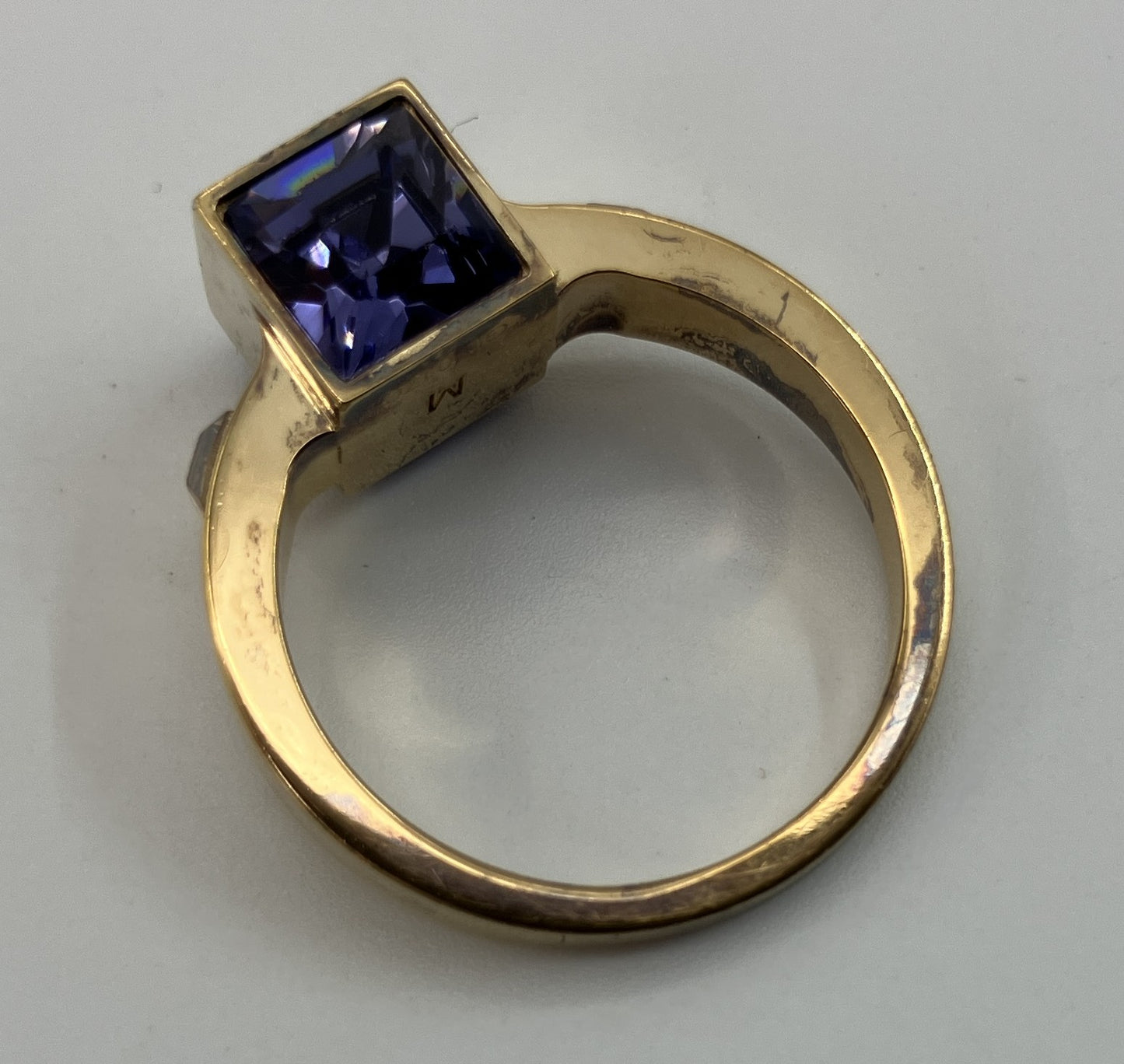 LOUIS VUITTON Gamble Ring Gold Tone Size JP11 US5.5-6 EU51-52 Purple Stone