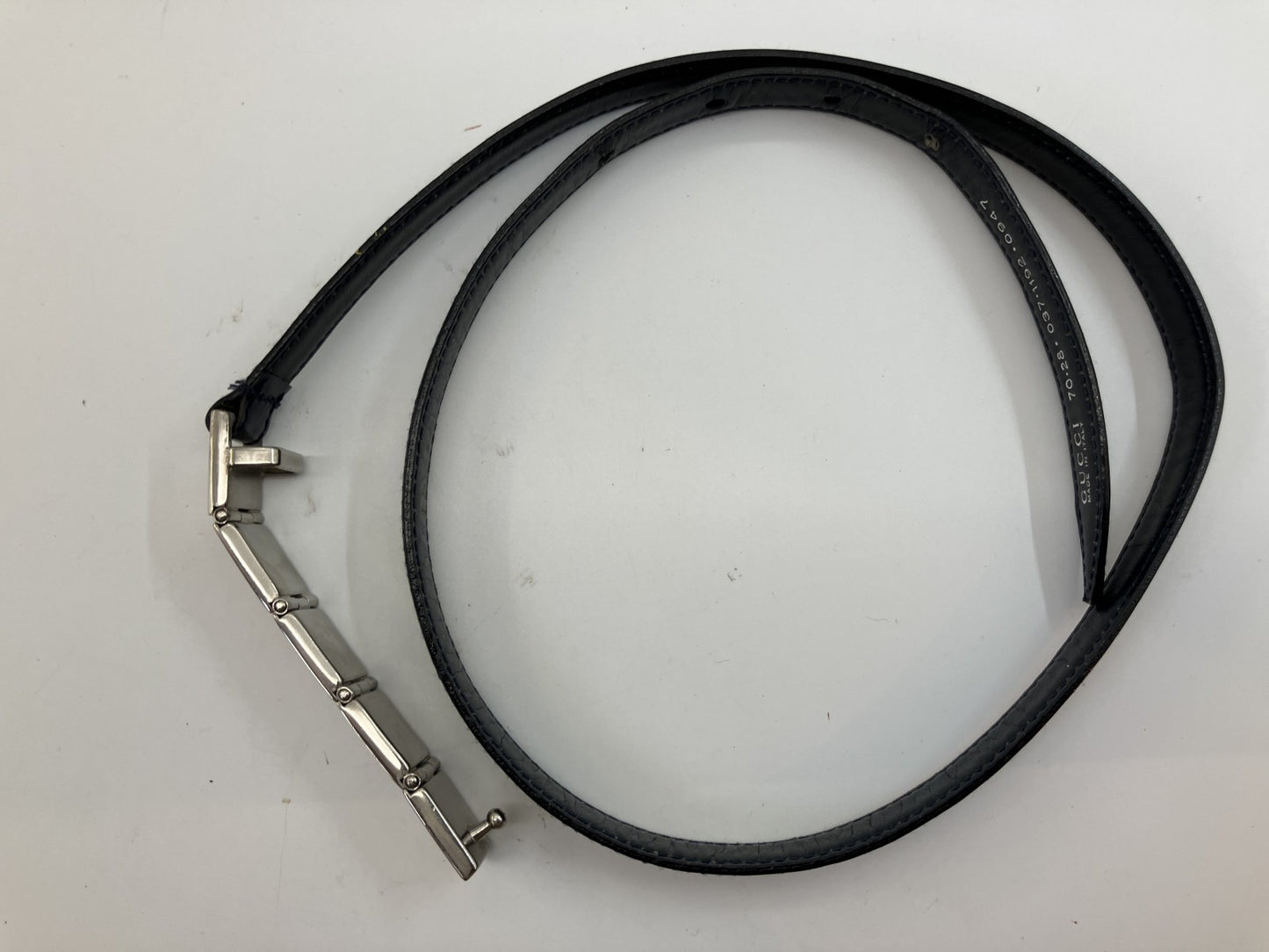 GUCCI Logo Plate Skinny Belt Navy Leather 70/28 84cm Made in Italy