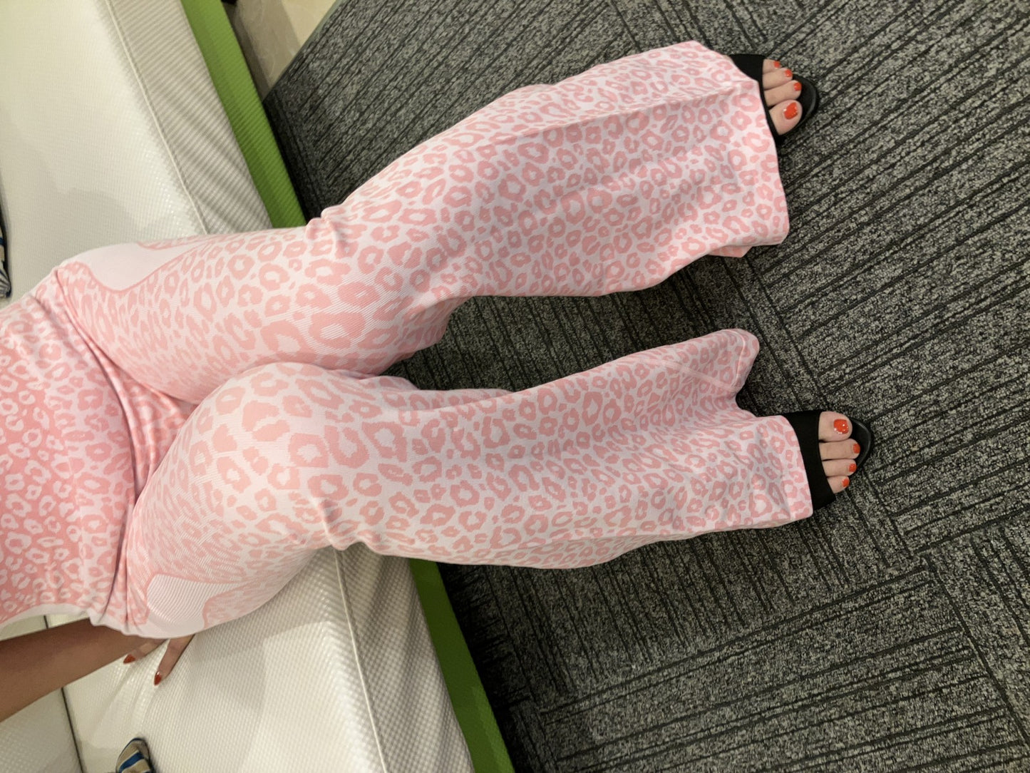 Purple Leopard Jumpsuit Catsuit Halter Cross Back Open Back Flare Leg Pads M