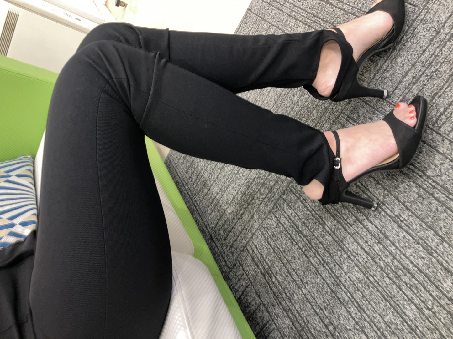 MONCLER Women Black Slim Fit Pants Size 38 w/ Tags Strap Detail Authentic