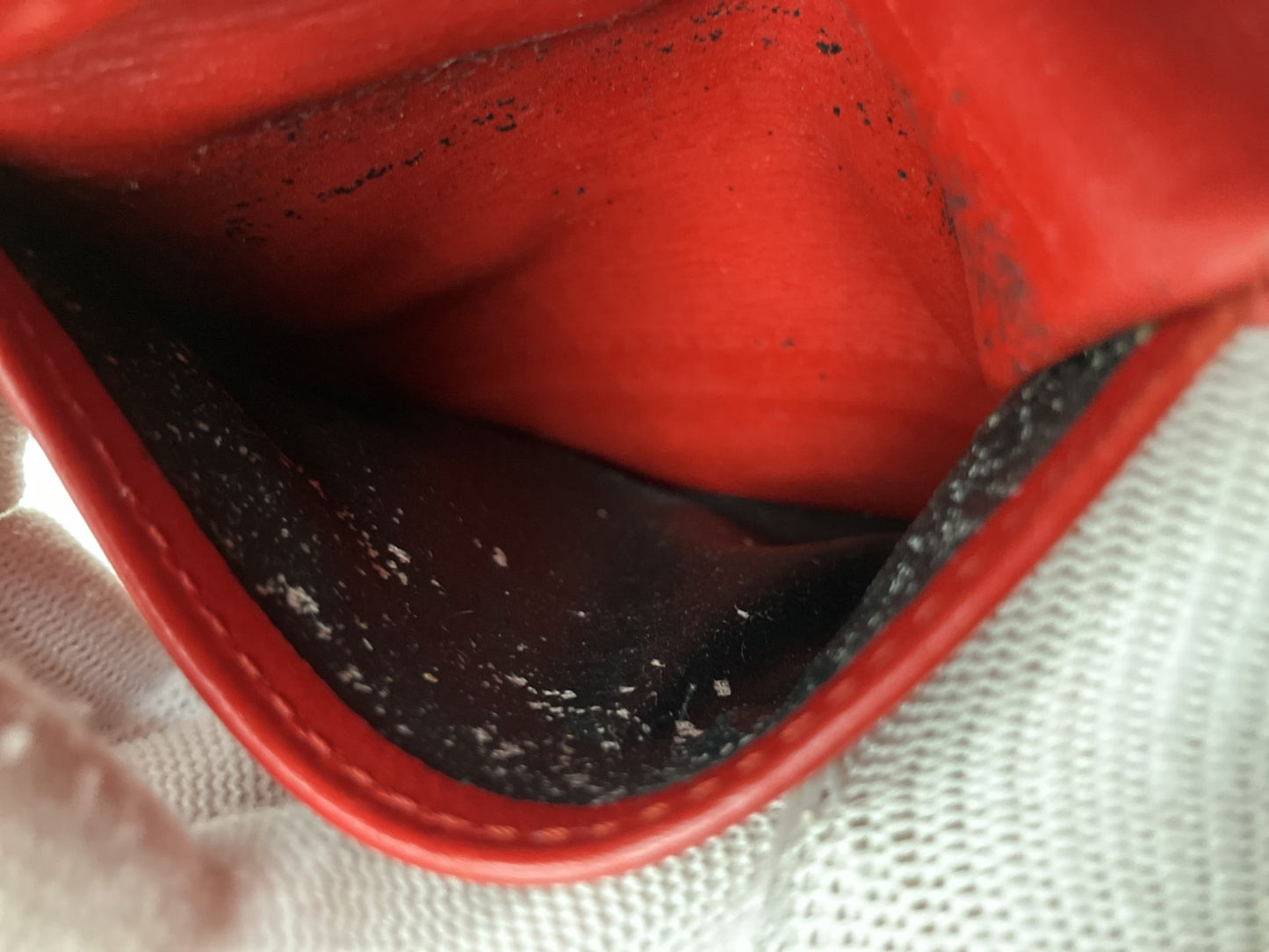 Louis Vuitton Epi Trifold Wallet Portecarte Credit Red M63487