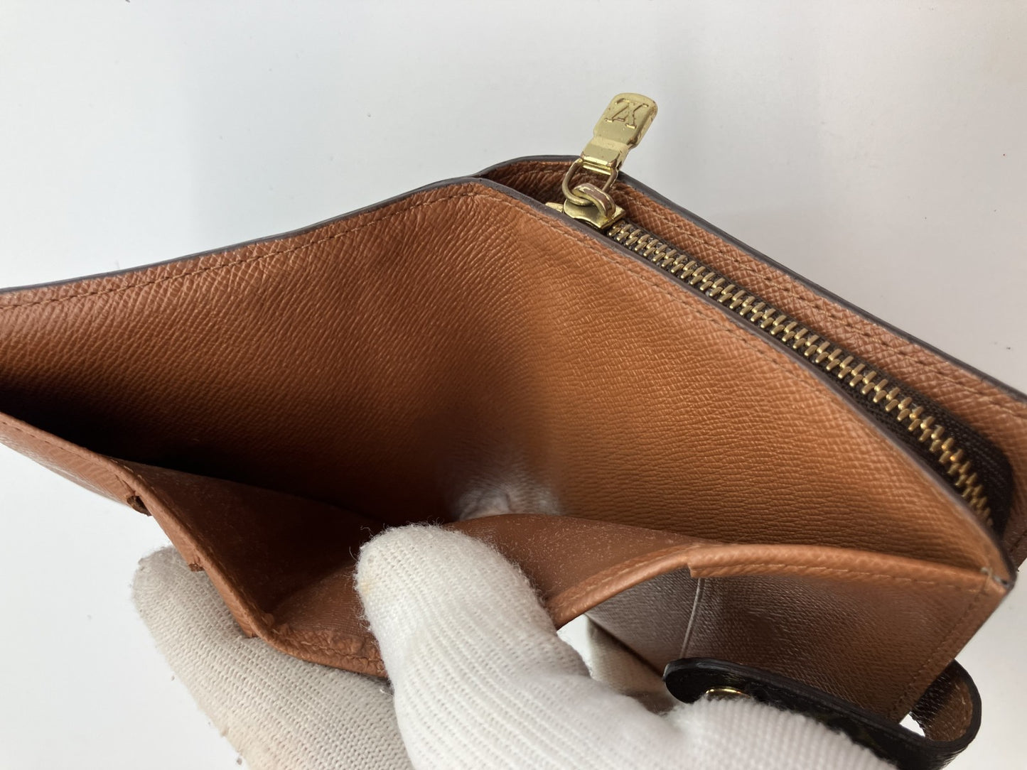 Louis Vuitton Monogram Compact Zip Bifold Wallet M61667