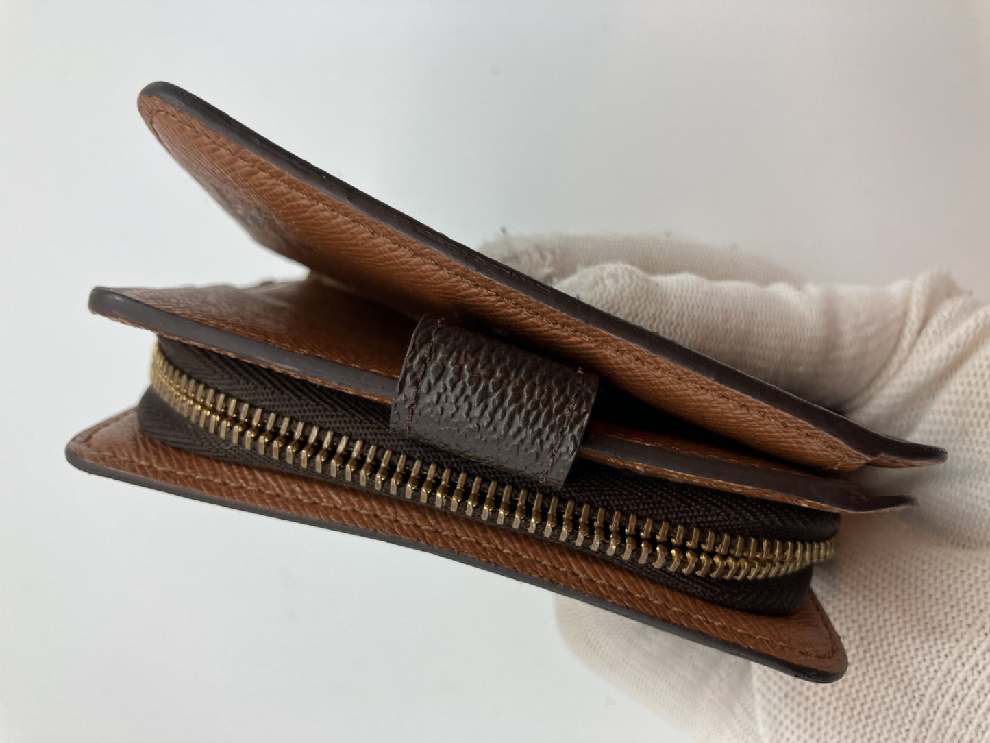 Louis Vuitton Monogram Compact Zip Bifold Wallet M61667