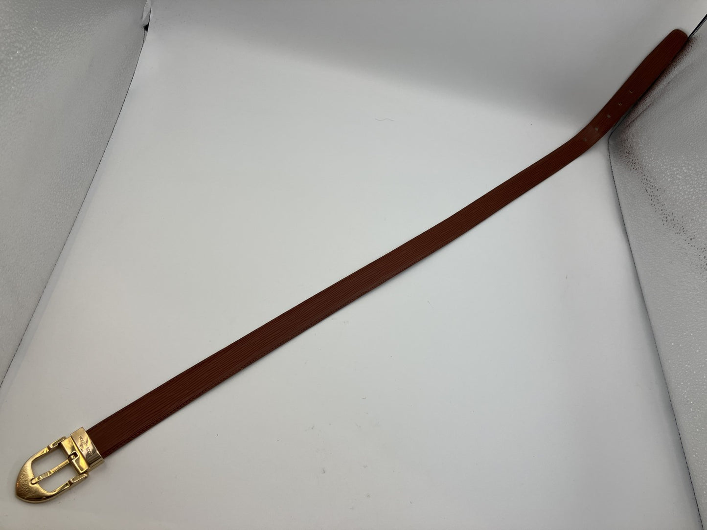 LOUIS VUITTON Epi Brown Leather Belt Gold Buckle Size 110/44 Date Code CT1908 France