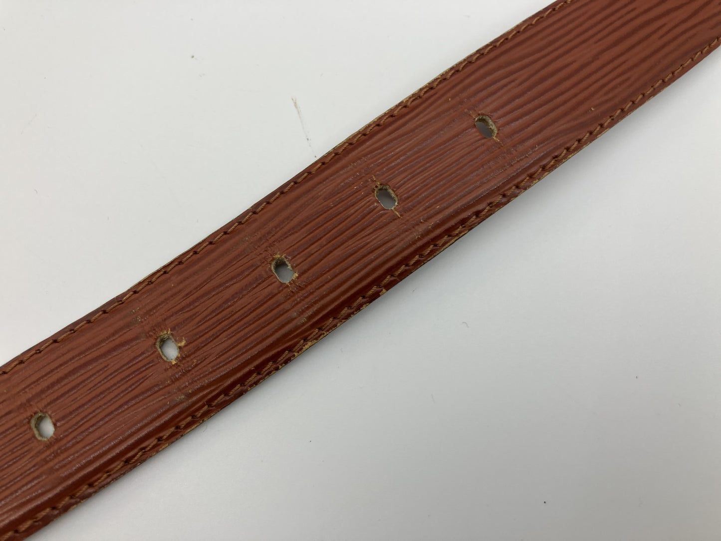 LOUIS VUITTON Epi Brown Leather Belt Gold Buckle Size 110/44 Date Code CT1908 France