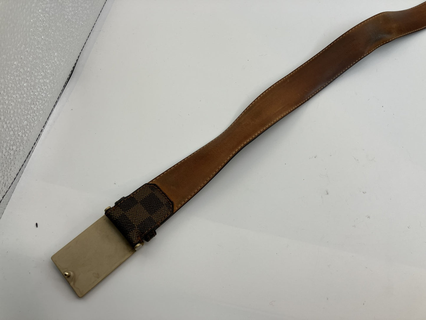 ＬＯＵＩＳ ＶＵＩＴＴＯＮ サンチュール・アンヴァントゥール ブラウン＆ゴールドベルト 全長95ｃｍ 幅４ｃｍ 送料無料