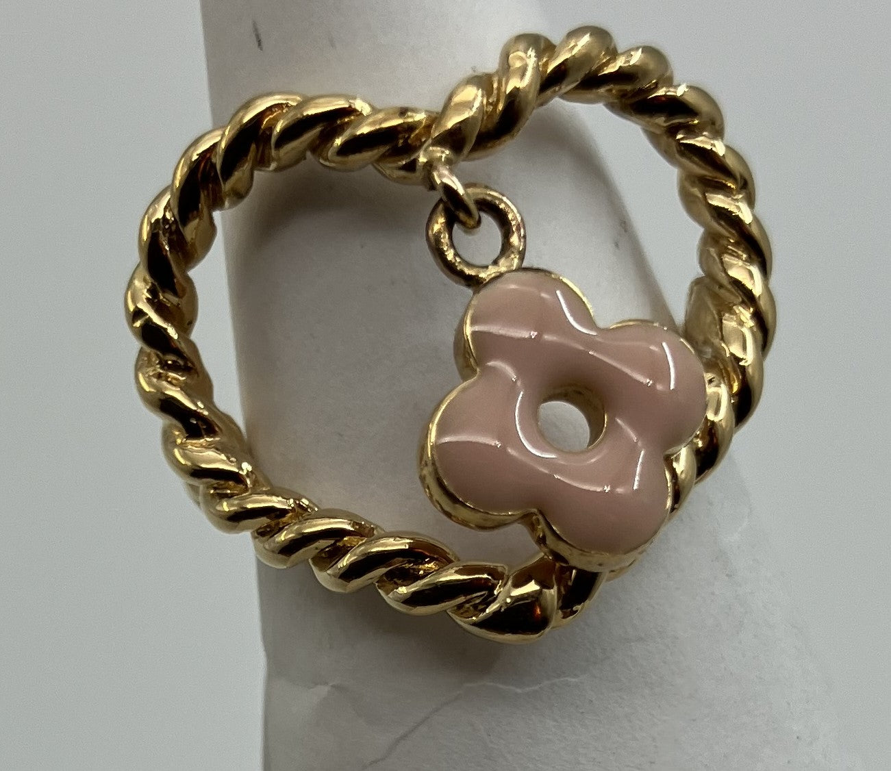 LOUIS VUITTON Charm Gold Ring (JP 9)(EU 49)(US 5)