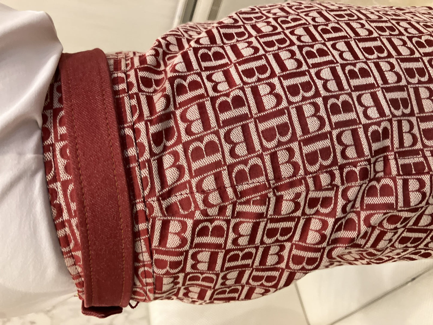 BURBERRY BLUE LABEL Burberry Blue Label all-over print skirt Size 38 Length approx. 18.9"