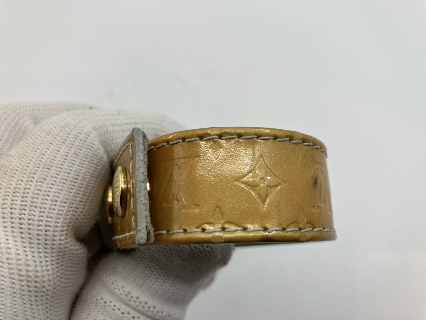 LOUIS VUITTON Vernis leather bracelet Length 23.5cm Width 2.1cm Bangle