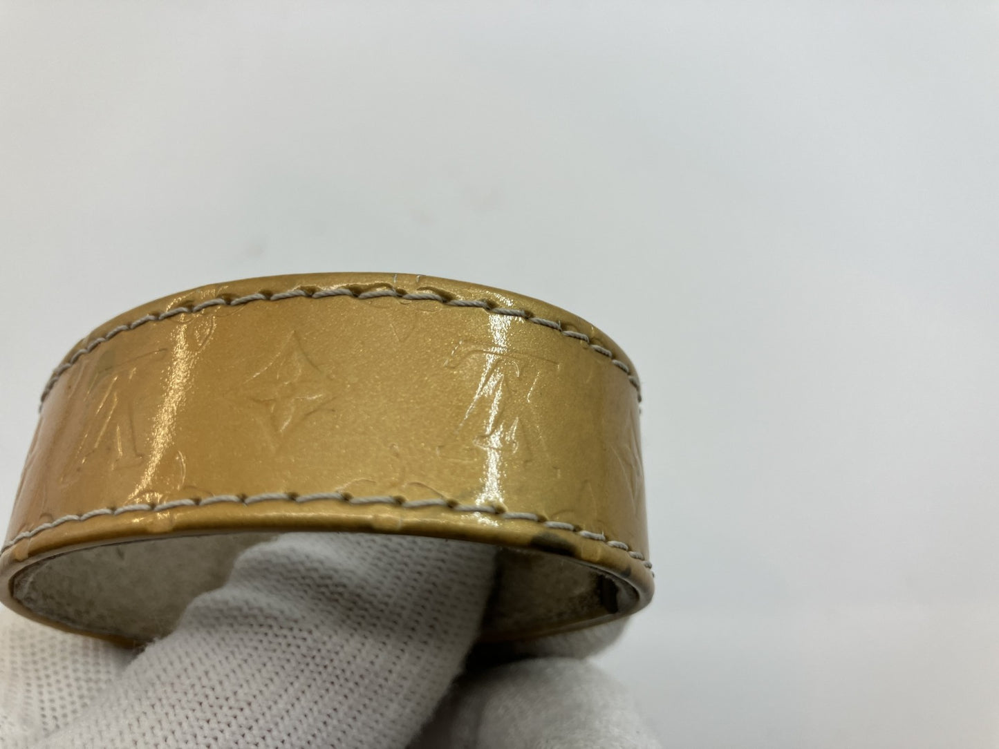 LOUIS VUITTON Vernis leather bracelet Length 23.5cm Width 2.1cm Bangle
