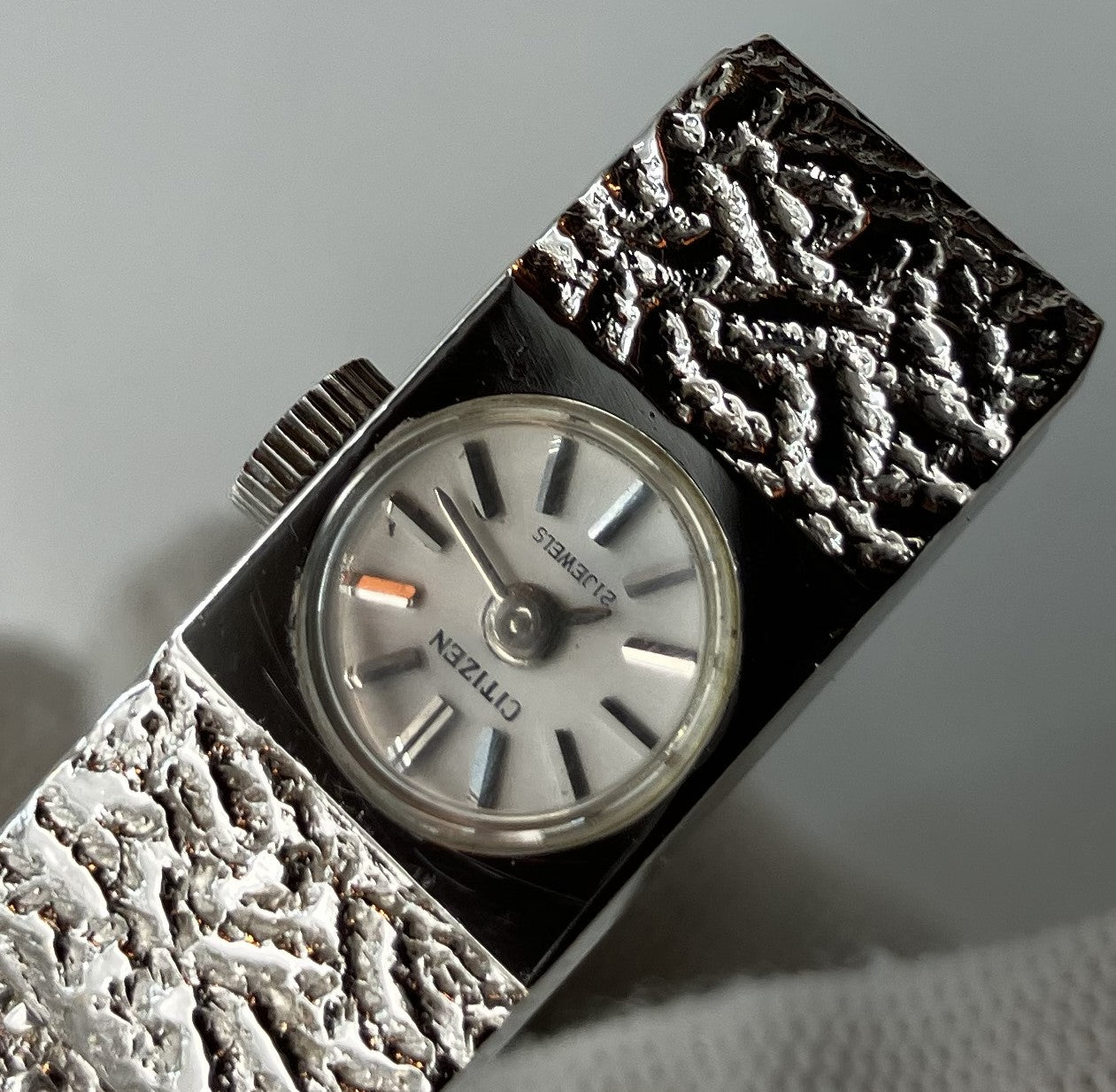 CITIZEN 21 jewels hand-wound wristwatch vintage silver case width 12mm wrist circumference 15cm