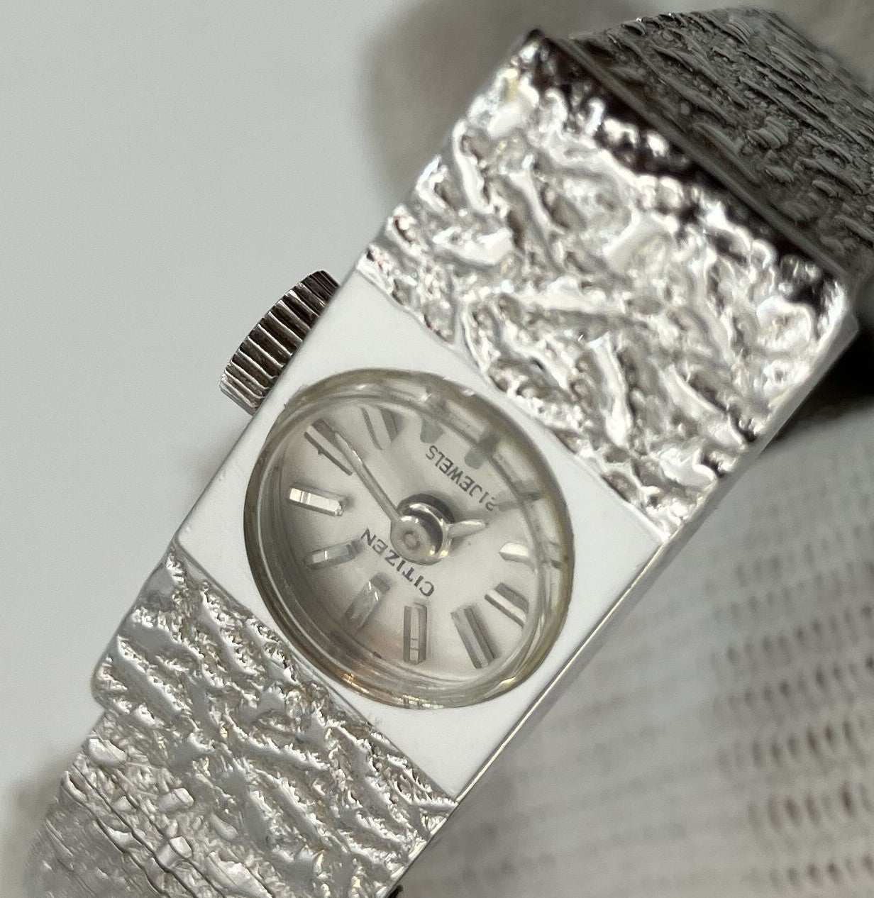 CITIZEN 21 jewels hand-wound wristwatch vintage silver case width 12mm wrist circumference 15cm